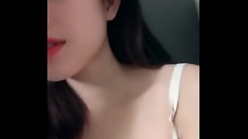 Preview 2 of Xxx Ssxxx - Phim sex việt nam em sinh vi&ecirc_n trường D&acirc_m Tặc khoe th&acirc_n b&aacute_n d&acirc_m