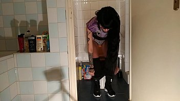 Preview 1 of Porn Fail - Sexy goth teen pee &amp_ crap while play with her phone pt1 HD