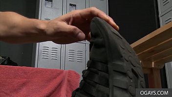 Preview 1 of Hares And Girl Xxx - Locker Room Gay Sex - Cesar Rossi,  Ashton McKay