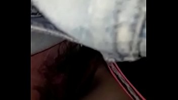 Preview 2 of Mom Bathind Son - Cuarentena sexo oral a ella