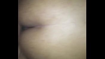 Preview 3 of Pervert Peep Mom - Sentada nervosa