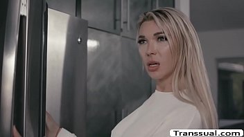 Preview 1 of Sexvidevo India - Transbabe Aubrey Kate fucks her man