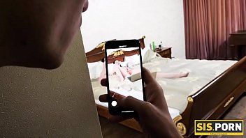 Preview 1 of G Hunks - Super-horny chick decides to use stepbrothers hard dick