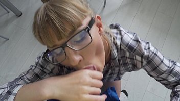 Preview 2 of Xxxnx 18 Year Com - Slutty lonely housewife with glasses sucks dick and fucks with the plumber