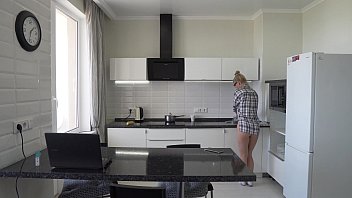 Preview 1 of Xxxnx 18 Year Com - Slutty lonely housewife with glasses sucks dick and fucks with the plumber