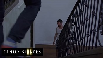 Preview 1 of Hand Practice Sexx Girls - Cute (Gia Derza) Cant Resist Her Step Brother Big Cock - Family Sinners