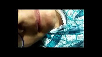 Preview 3 of Sarry Full Move - Criscros Masturbandose,  su peque&ntilde_o Nepe