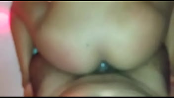 Preview 1 of Mommsboys Myxxxbase - Comendo a magrinha do Tinder