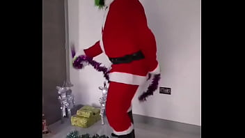 Preview 2 of Tube Mom Son Dildo - When Mr Grinch is left alone...