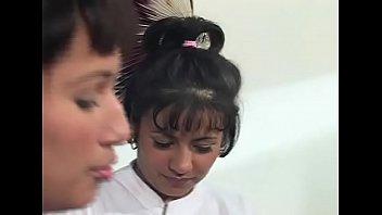Preview 1 of African Nurses - Contos Er&oacute_ticos de Uma Colegial - Parte 1