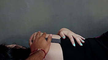 Preview 1 of Asphyx Domme - Aprovecho que no hay nadie en mi casa para follarme duro a mi peque&ntilde_a hermanastra en la cocina y venirme en su co&ntilde_o. HG
