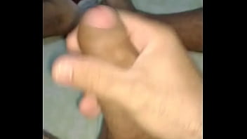 Preview 2 of Woman Pary - Batendo uma em casa sozinho