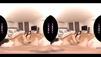 Preview 3 of Xprono Famme Pise - POV Mujer llaga a casa de trabajar y pilla al marido haci&eacute_ndose una paja en cuarentena pero esta tan cachonda que que decide... PORNBCN Julia de Lucia hot wife Puedes ver esta escenas en VR 4K realidad virtual en nuestra pagina oficial porno espa&amp_a