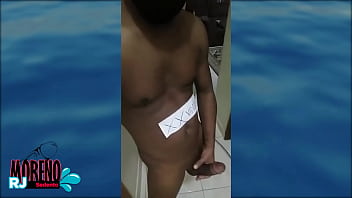 Preview 3 of Omegle Girls And Dog - V&iacute_deo de verifica&ccedil_&atilde_o