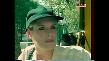 Preview 3 of Bikili Xxx - An American Girl in Paris (1998) (bad sound)