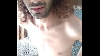 Preview 2 of Dawn Room - Premetto sono 120 giorni che io sto in quella gabbia di matti,  finalmente ne sono uscito fuori,  sono pienamente libero. Masturbazione libera.