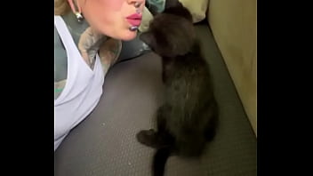 Preview 1 of Ebony Wife Fucked Front - Spending all summer taking care of kittenzZ - i miss them already but bruja its though work ...
