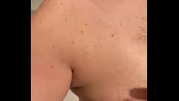 Preview 2 of 14vaesyxvdos - Playing with my manboobs