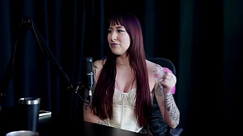 Preview 1 of Www Znxx Com - Gostava de se exibir desde nova por ser bem safada,  gosta de fazer sexo anal por sentir mais tes&atilde_o,  e a situa&ccedil_&atilde_o na cidade... - Karol REDXXX (WATCH ON: SHEER/RED)
