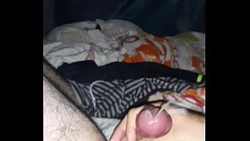 Preview 4 of Top Ratedies Pussey Licking - A solas en el cuarto