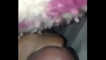 Preview 1 of Naterazzi - Gozou debaixo da coberta pra mim