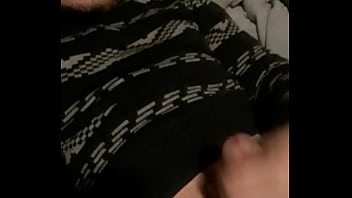 Preview 3 of She So Beautiful - Amateur cumshot