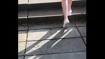 Preview 2 of Sarah Oiss - Ass in shorts