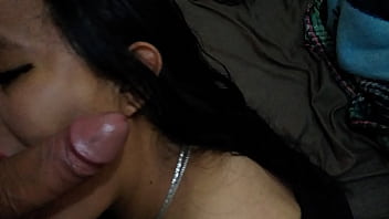 Preview 2 of Ryan Driller Noelle Easton - as&iacute_ le pague al uber