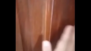 Preview 1 of America Nagtey - Esposa obediente segura tudo dentro e mostra pro corno com orgulho