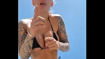 Preview 1 of Holly Heart Anal - Vai malandra