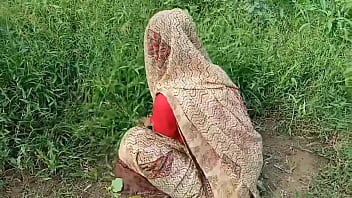 Preview 1 of Rape Clip - भाभी के साथ जंगल मे मंगल देवर भाभी कि जंगली रासलीला