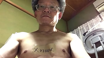 Preview 2 of Asian With Homeless Man - 認証動画