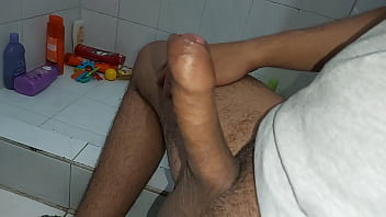 Preview 3 of Sunny Leone Sexy Viedo - Soloboy erection no hands