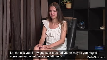 Preview 1 of Www Comsexyvedo Com - Passionate teenie masturbates narrow twat until she is cumming