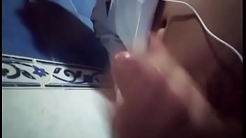 Preview 3 of Ado Avale - Primo se m&aacute_sturba viendo videos pornos