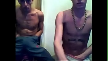 Preview 4 of Nymphomania Mom - Amigos na Cam
