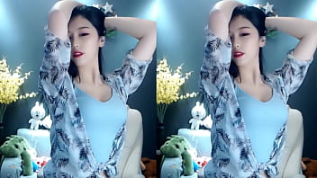 Preview 3 of Kab Thaya - G&aacute_i Trung Quốc nhảy khi&ecirc_u kh&iacute_ch đi&ecirc_n rồ m&aacute_t mẻ