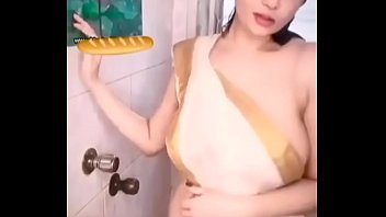 Preview 4 of Xxx Lib Move And Xy - Taking shower in sari