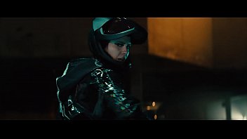 Preview 4 of Sybil Dancing - Aves de presa y la fantabulosa emancipaci&oacute_n de una Harley Quinn (2020)