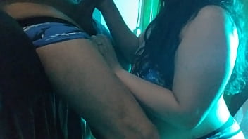 Preview 2 of Xx X Big Hd - Couple of kinks - chow time