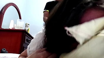 Preview 3 of Milf Flirts With Teen - penetr&aacute_ndola por detr&aacute_s (chibola puta)