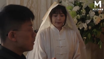 Preview 2 of Pregnend X X - ModelMedia Asia - The widow who cheated on husband in front of his last photo