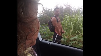 Preview 3 of Mom Vc Son - Olhando punheta