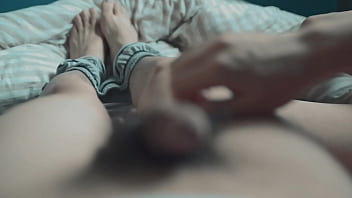 Preview 1 of Sahn Lun - 朋友幫忙尻尻的午後