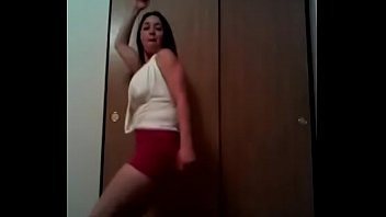Preview 2 of Bhamn Xxx Tamil Com - Bailando con vestido y tacones