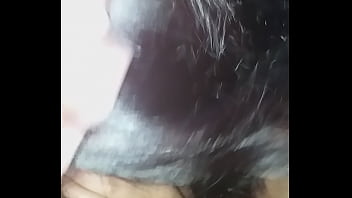 Preview 3 of Baharain Sexcom - Casada pagando boquete