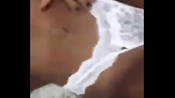 Preview 2 of Xxxyouga Hd - Novinha del&iacute_cia gostoza se e exibindo