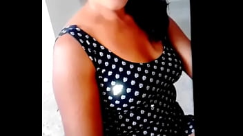 Preview 2 of Helful Stepmom In Law - Masturbaci&oacute_n con Mari lu
