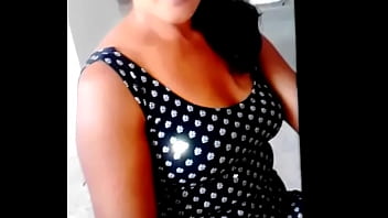 Preview 3 of Helful Stepmom In Law - Masturbaci&oacute_n con Mari lu