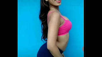 Preview 4 of Noem Jolie - Morra de instagram mueve rico el culo